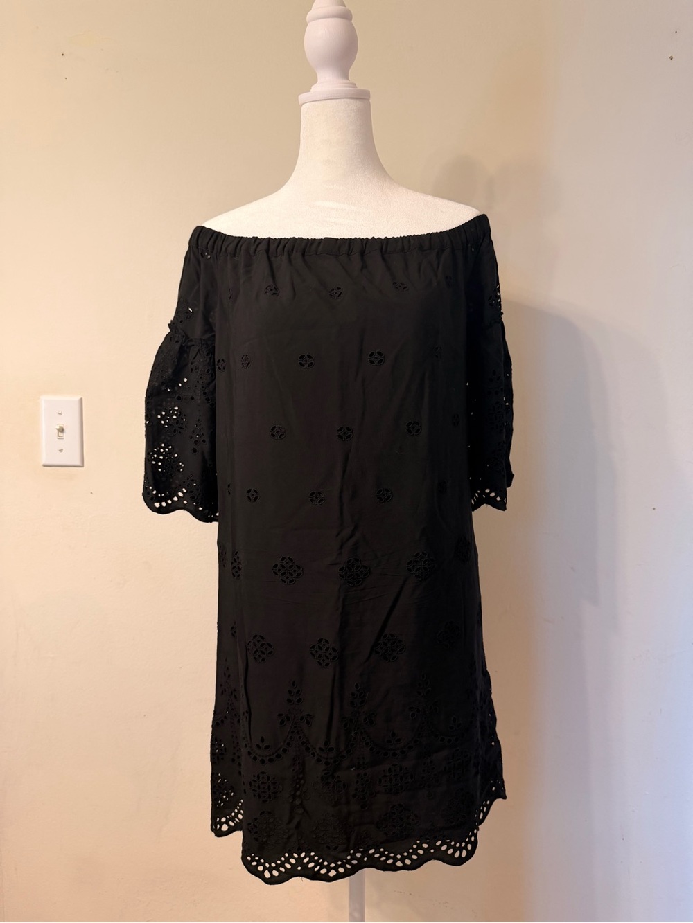 Madewell Black Off-the-Shoulder Eyelet Shift Dress